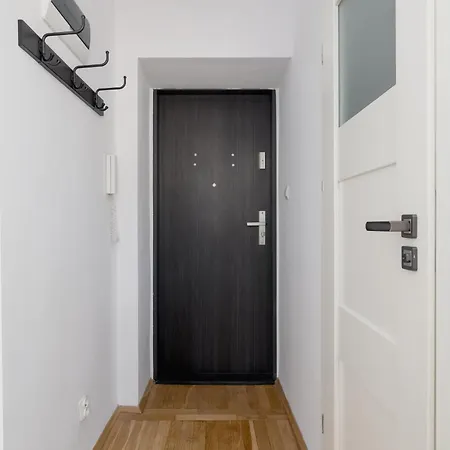 1-bedroom - 65 Dluga Street 公寓 *