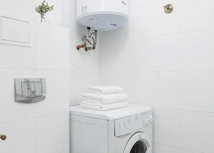 1-bedroom - 65 Dluga Street Apartment