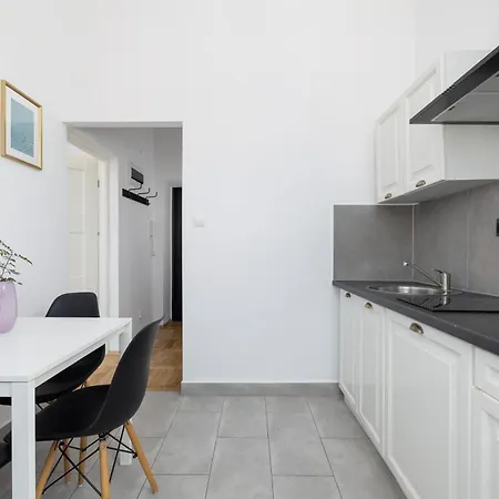 Apartament 1-bedroom - 65 Dluga Street Kraków