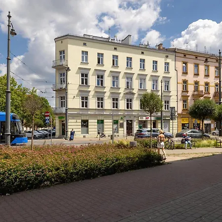 1-bedroom - 65 Długa Street *